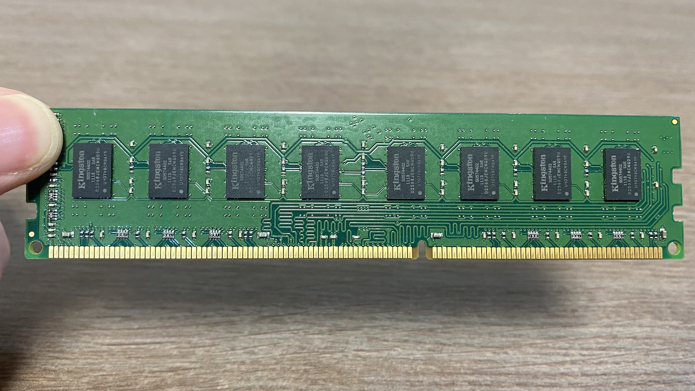 DIMM Sticks